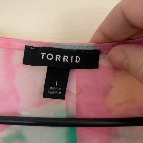 Torrid Watercolor Print Kimono Style Duster Swim Cover Up Flutter Sleeves - Picture 6 of 7